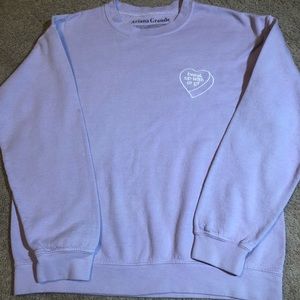 Ariana Grande Crewbeck